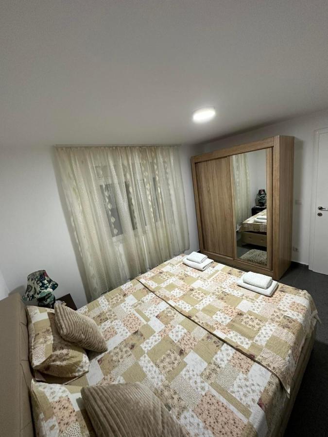 Appartement Angelikatos à Golubac Extérieur photo