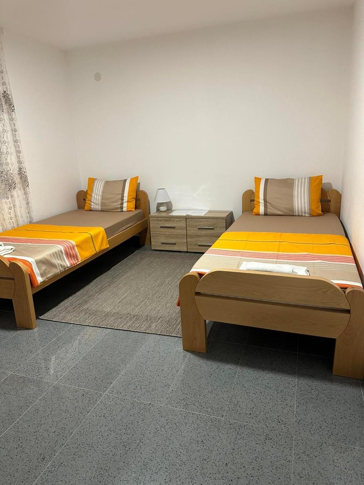 Appartement Angelikatos à Golubac Extérieur photo